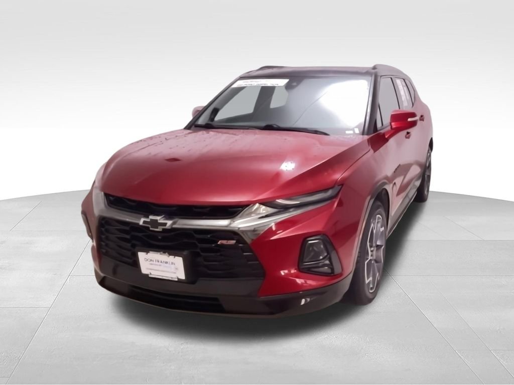 Used 2022 Red Chevrolet RS image 5