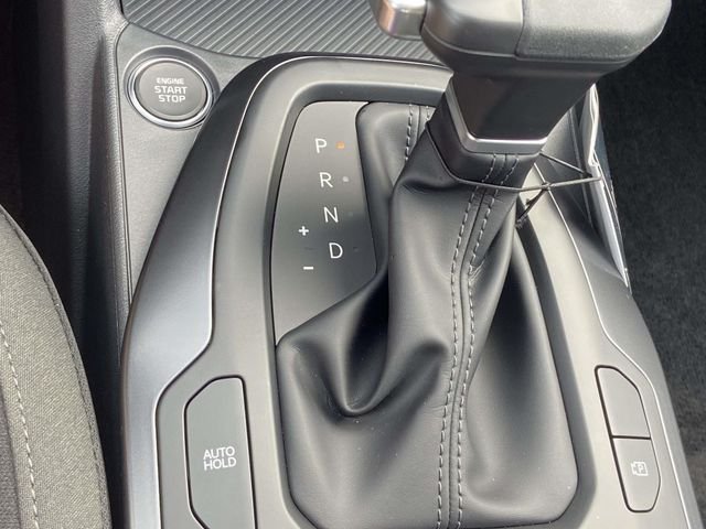New 2026 Currant Red Kia LXS image 20
