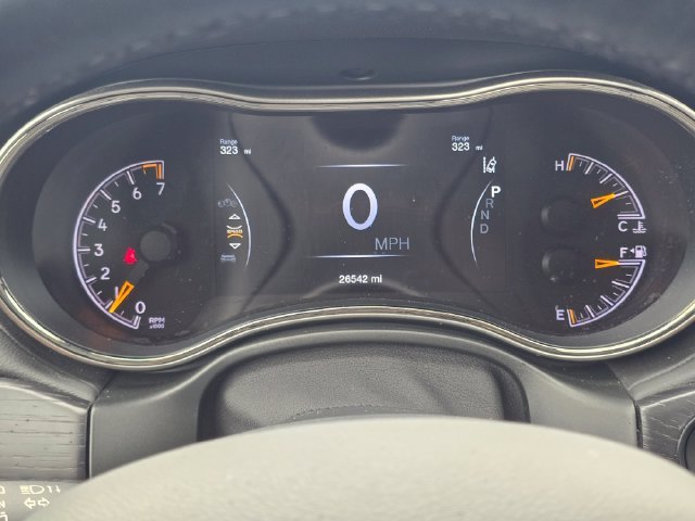 Used 2021 Diamond Black Crystal Pearlcoat Jeep High Altitude image 40