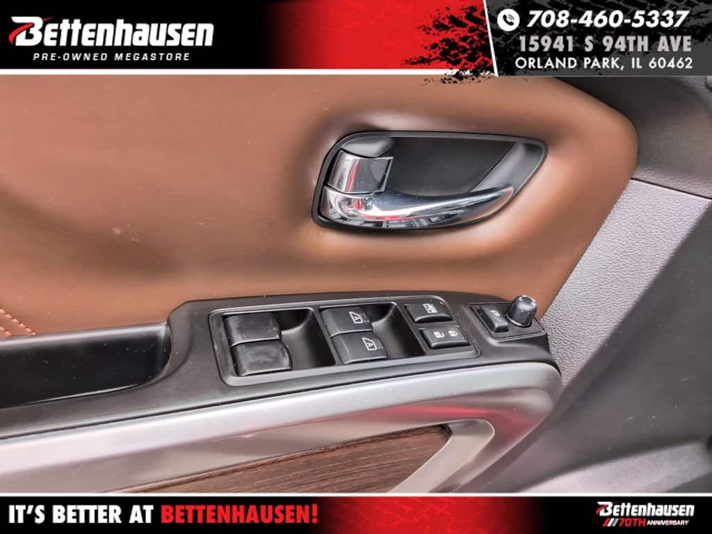 Used 2018 Red Nissan Platinum Reserve image 13