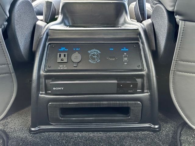 New 2026 White Ford Explorer Limited SE image 40
