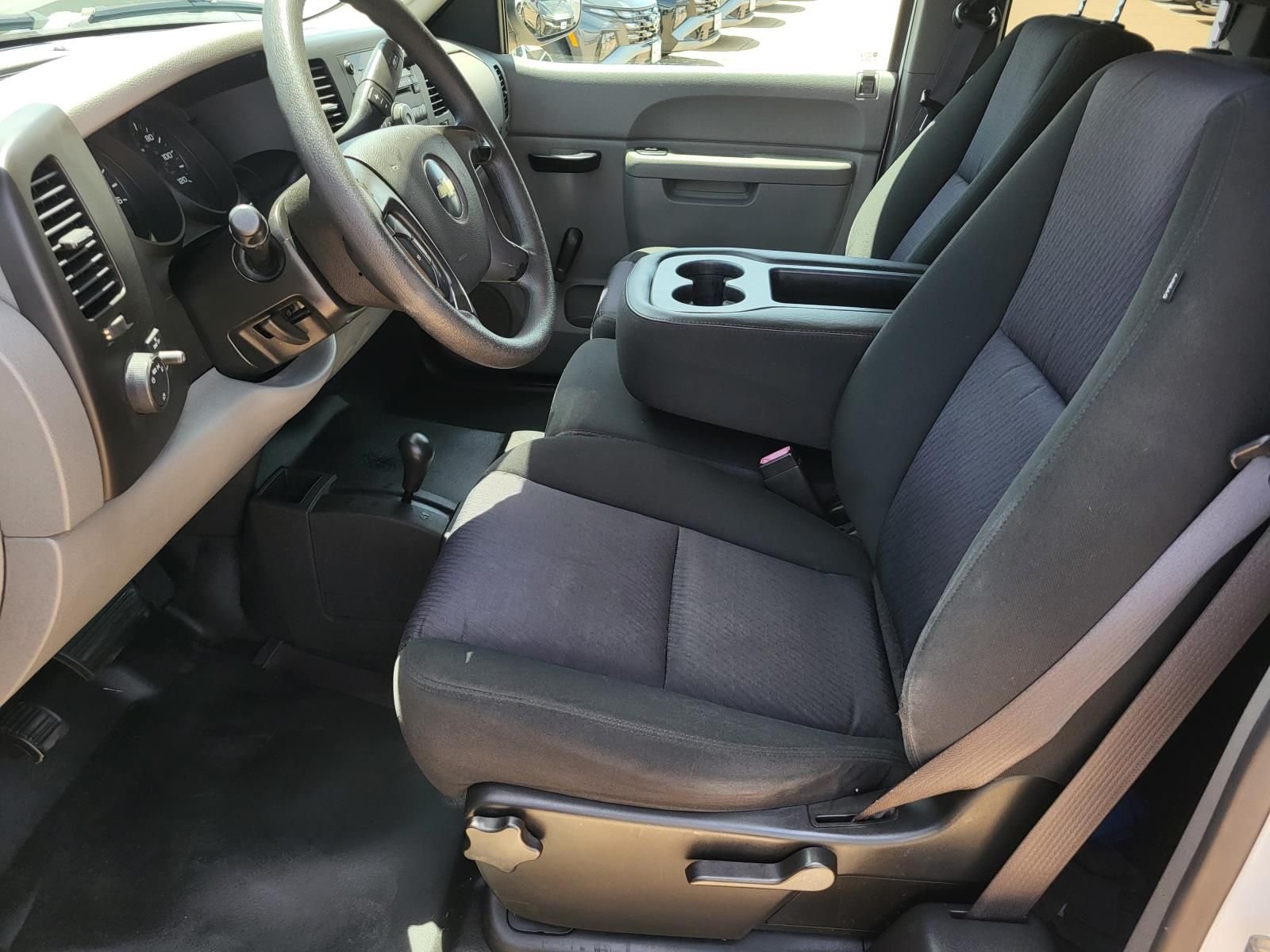 Used 2010 Summit White Chevrolet Work Truck image 14