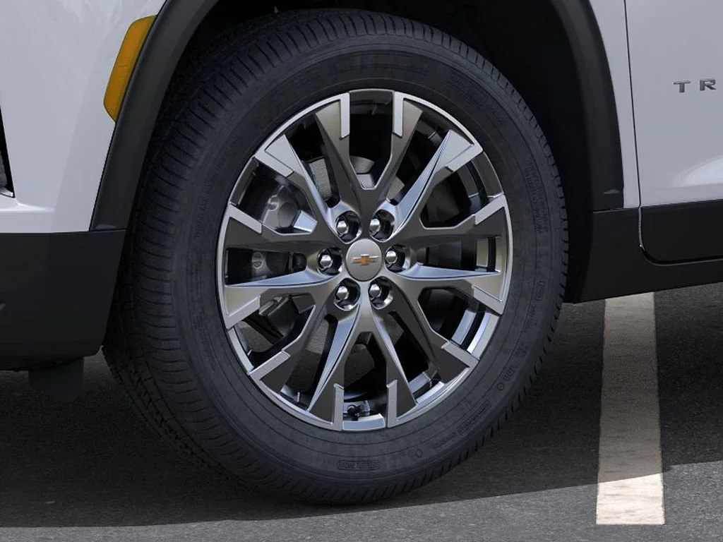 New 2026 Summit White Chevrolet LT image 9