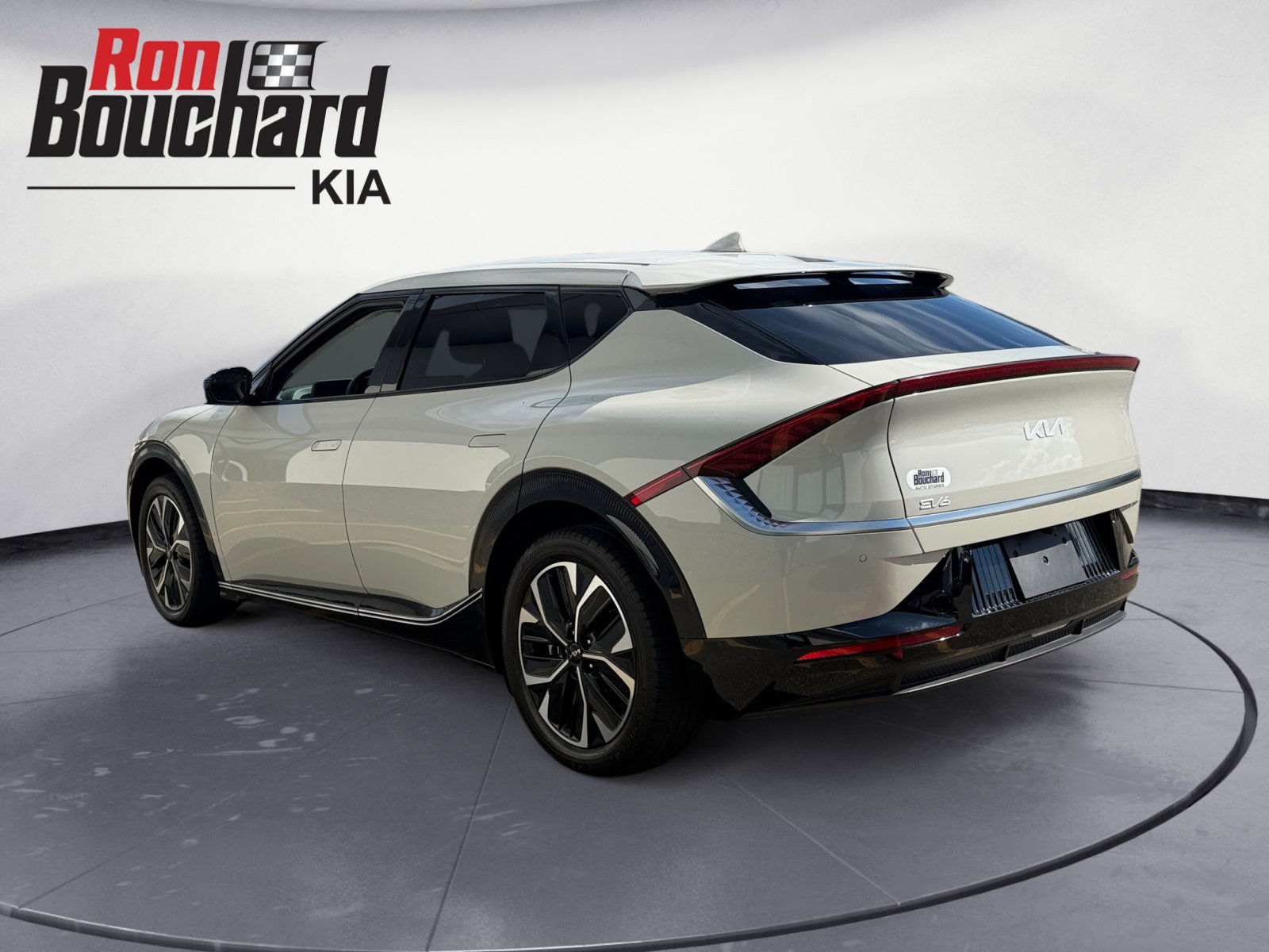 Used 2023 Glacier Kia Wind image 3