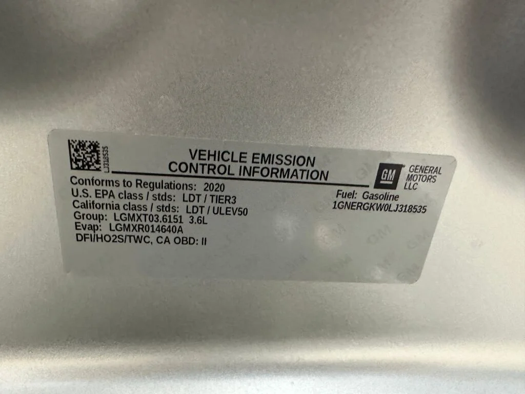 Certified Used 2020 Silver Ice Metallic Chevrolet LT Cloth image 40