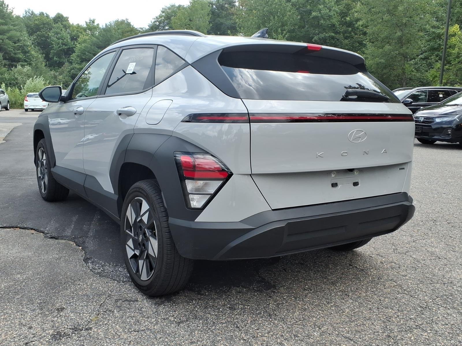 2024 Hyundai Kona SEL - Photo 7