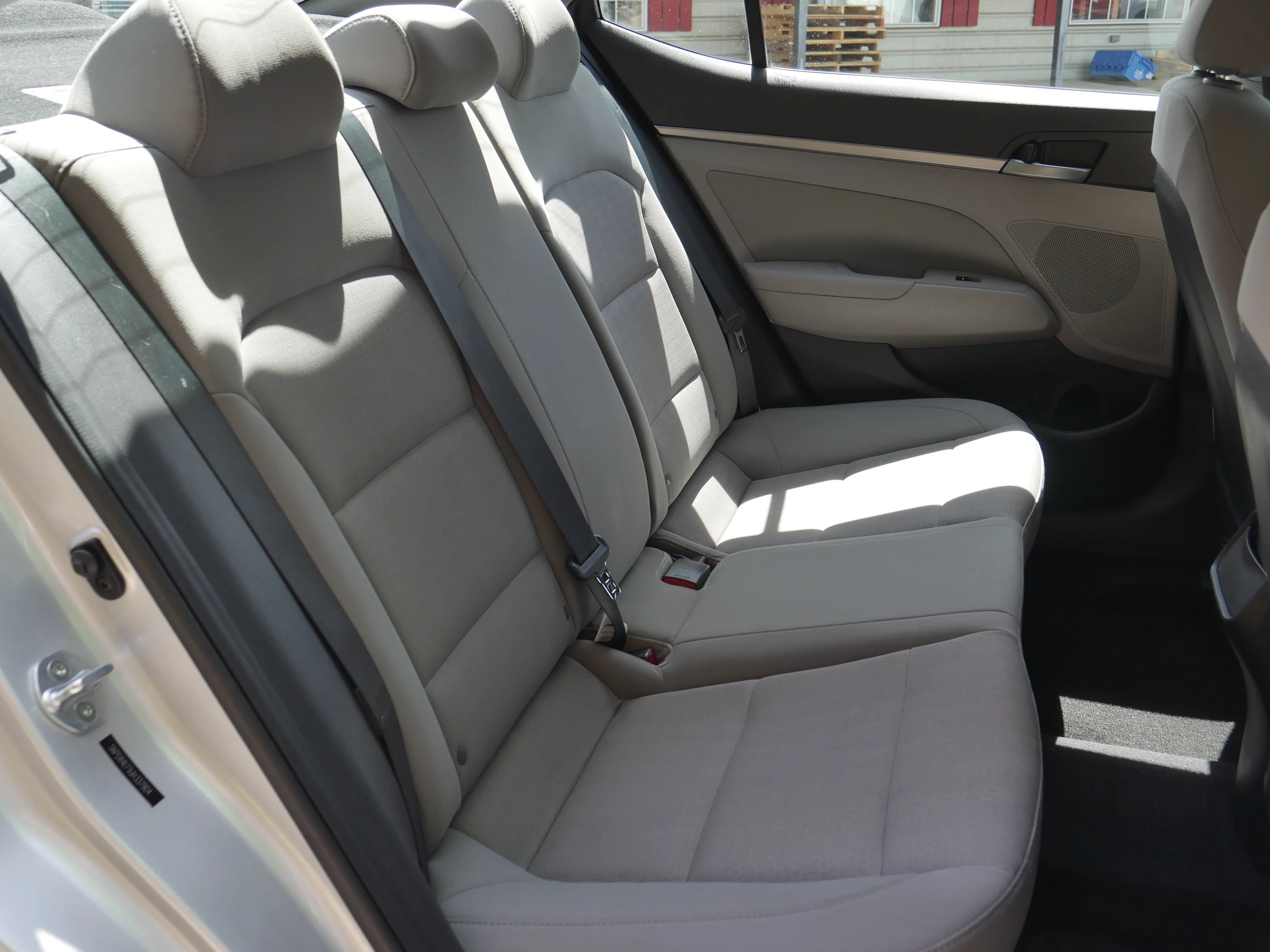 Used 2018 Symphony Silver Hyundai SEL image 23
