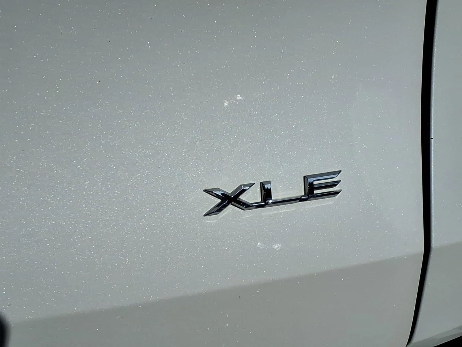 Used 2024 Wind Chill Pearl Toyota XLE image 6
