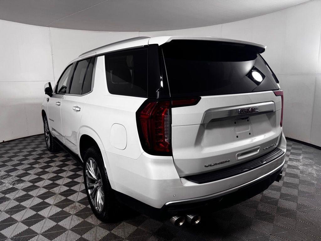 Used 2021 White Frost GMC Denali image 23