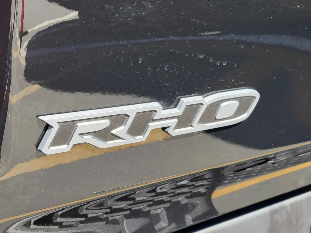 New 2026 Diamond Black Crystal Pearl-Coat Exterior Paint RAM RHO image 19