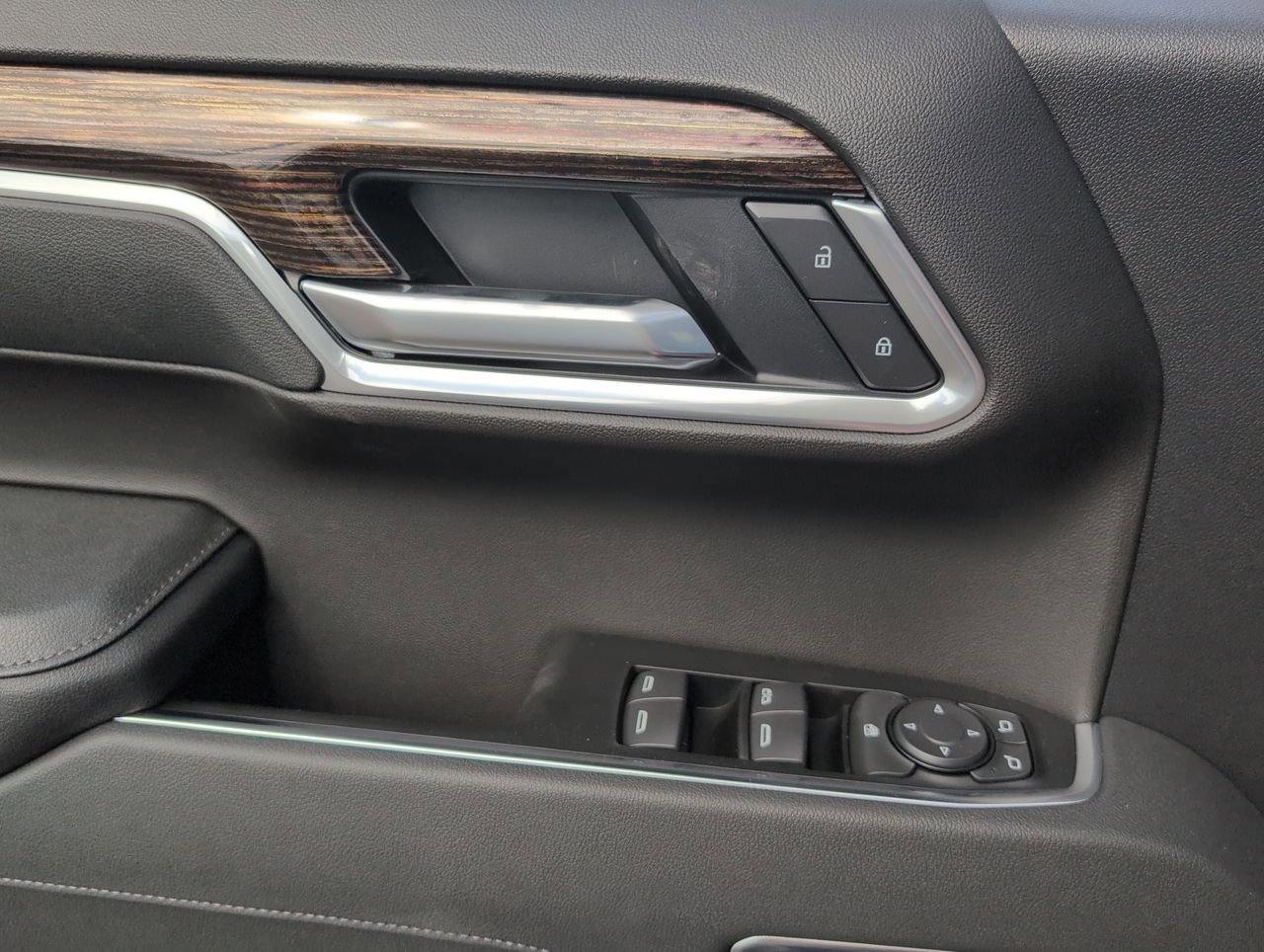 New 2026 Downpour Metallic GMC Elevation image 24
