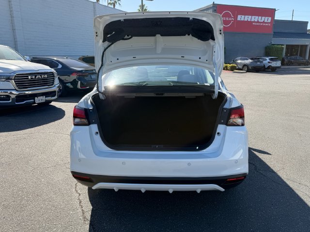 Used 2024 White Nissan 1.6 SR image 7