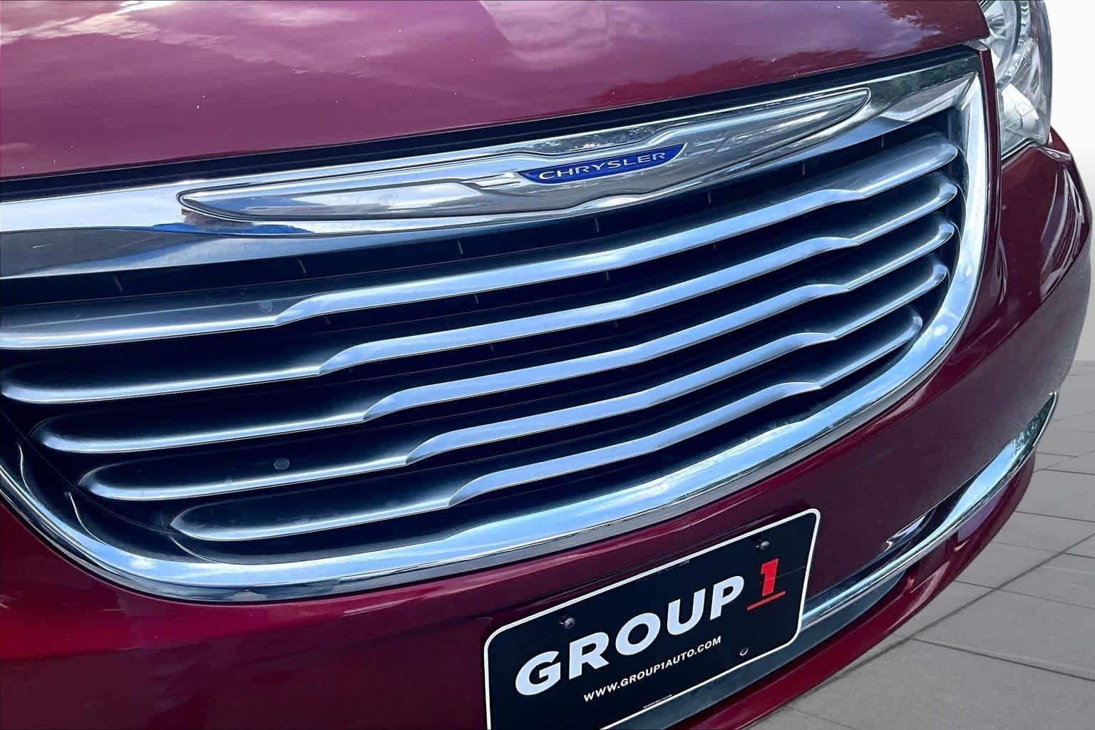 Used 2016 Deep Cherry Red Crystal Pearlcoat Chrysler Touring image 32