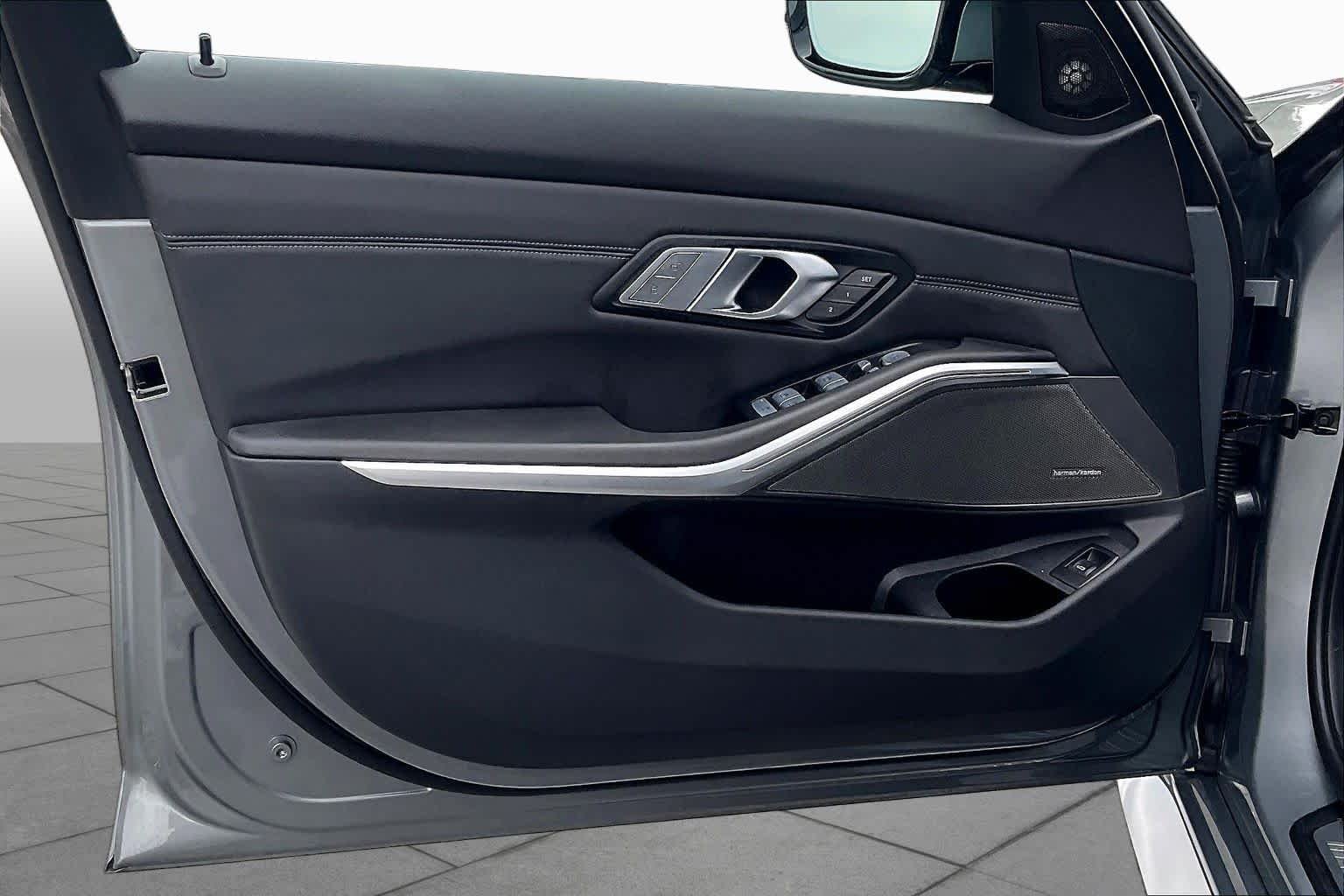 Used 2025 Skyscraper Gray Metallic BMW Competition xDrive image 23