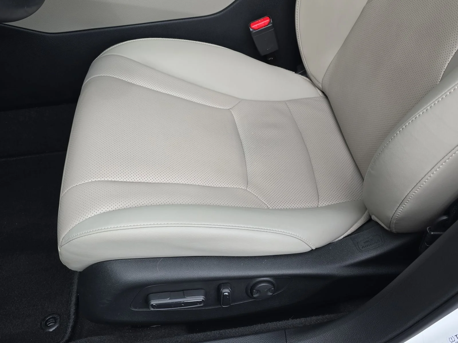 2025 Honda Accord Hybrid EX-L - Photo 26