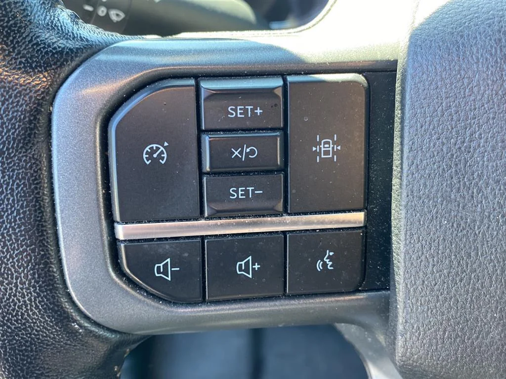 Used 2022 Agate Black Ford XLT image 13