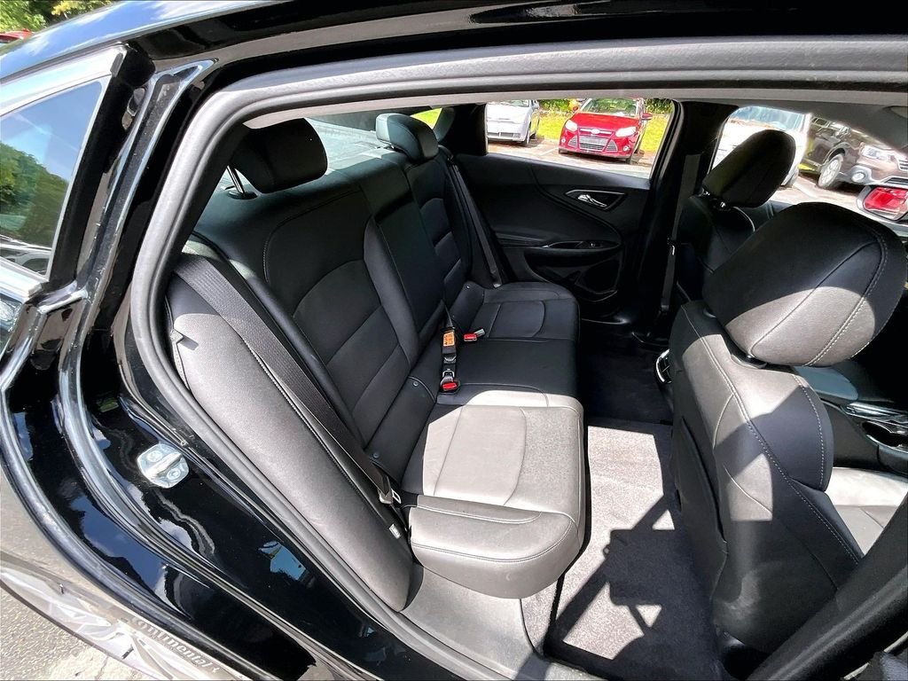 Used 2023 Mosaic Black Metallic Chevrolet LT image 16