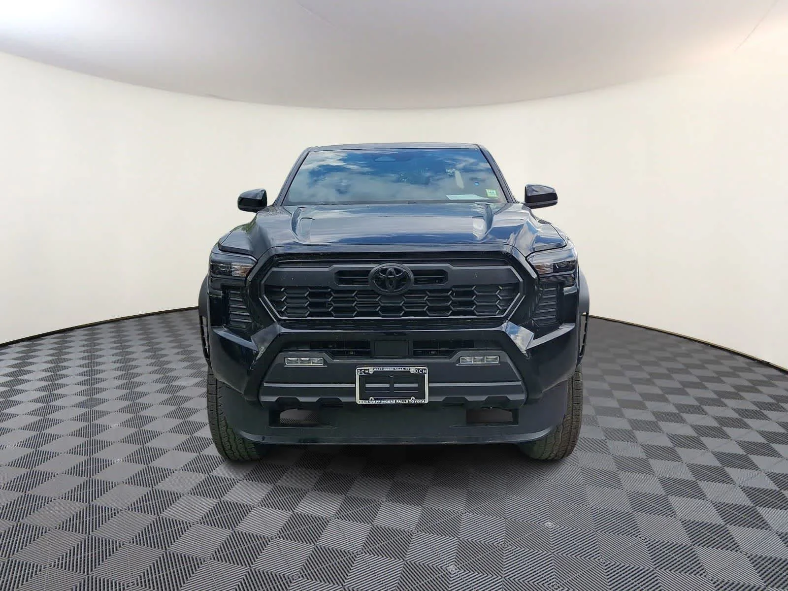 2026 Toyota Tacoma TRD Off Road - Photo 2