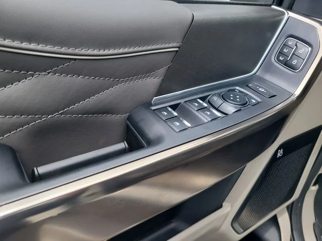 New 2026 Avalanche Ford Platinum image 18