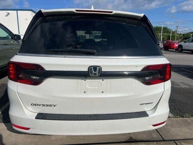 Used 2024 Platinum White Pearl Honda Sport image 3