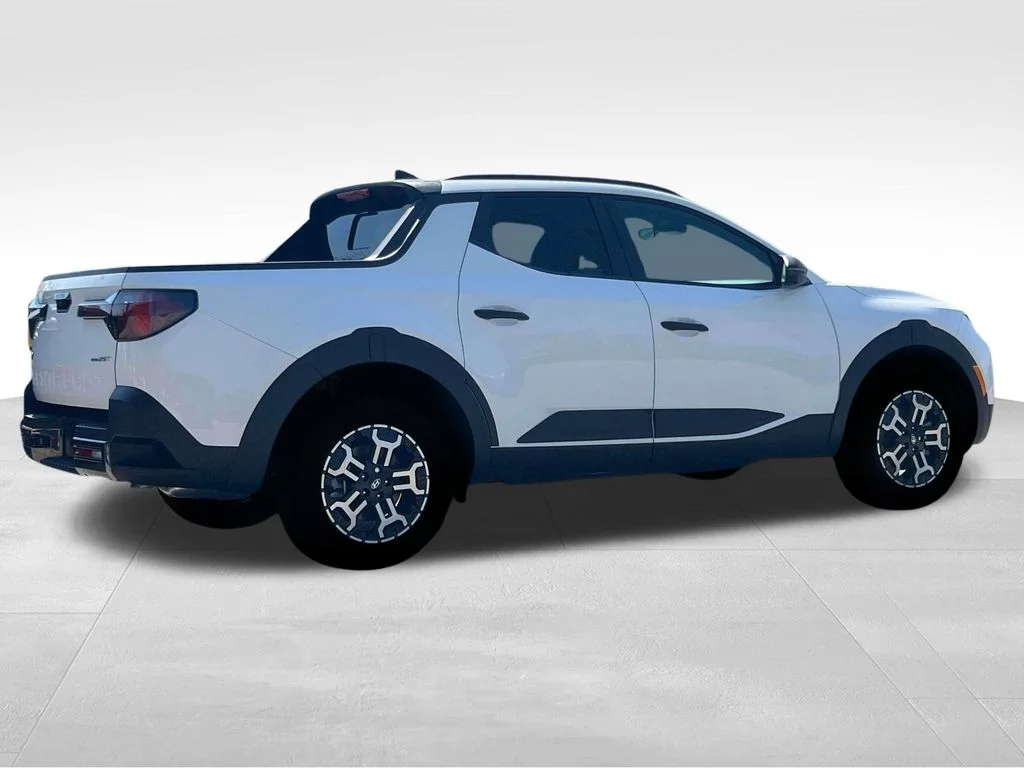 Used 2025 White Hyundai XRT image 10