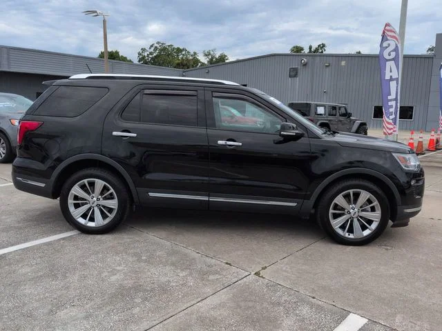 Used 2019 Black Ford Limited image 3
