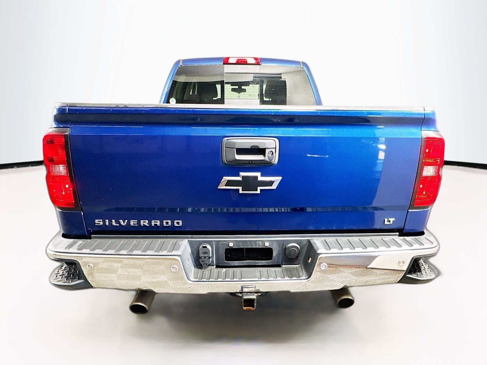Used 2017 Blue Chevrolet LT image 7