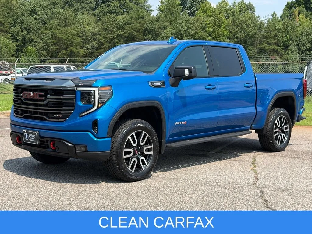 Used 2022 DYNAMIC BLUE METALLIC GMC AT4 image 5