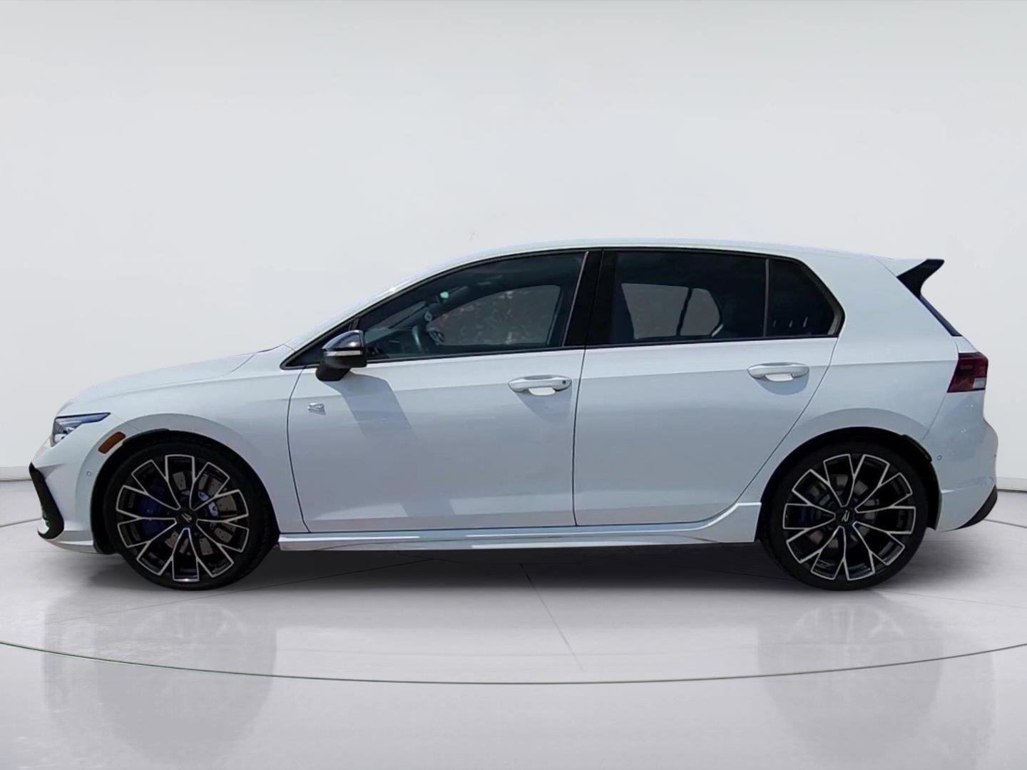 2025 Volkswagen Golf R photo 5 of 32