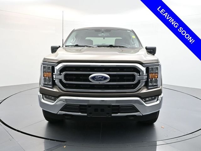 Used 2023 Gray Ford XLT image 2