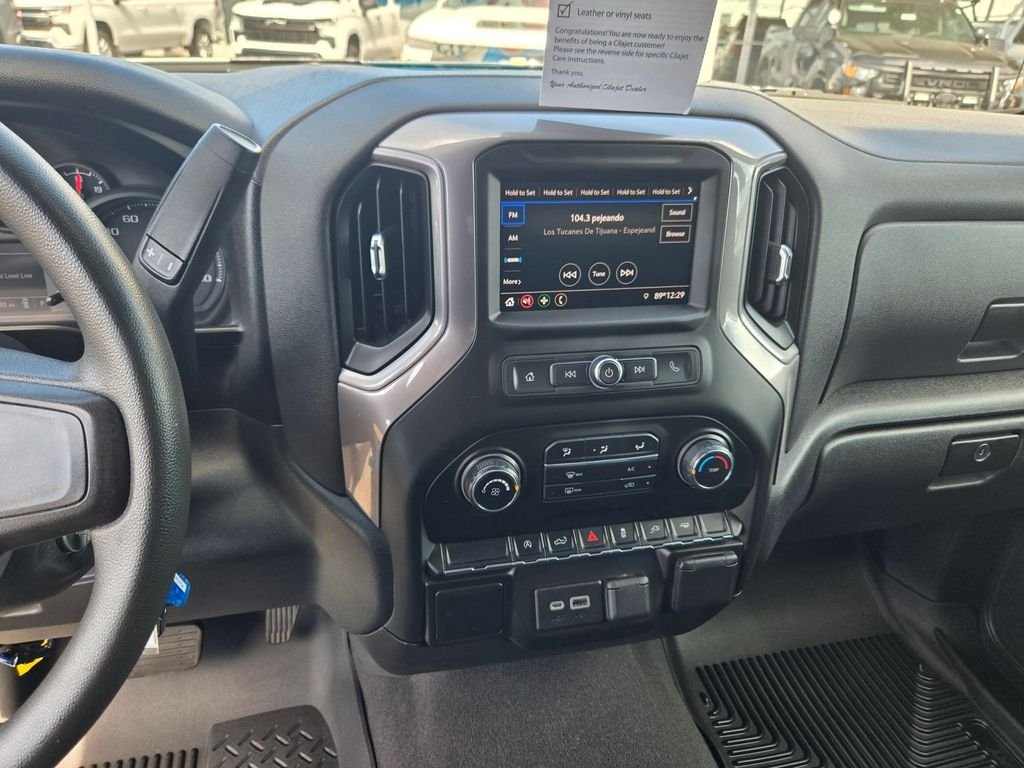Used 2021 Silver Chevrolet Custom image 17