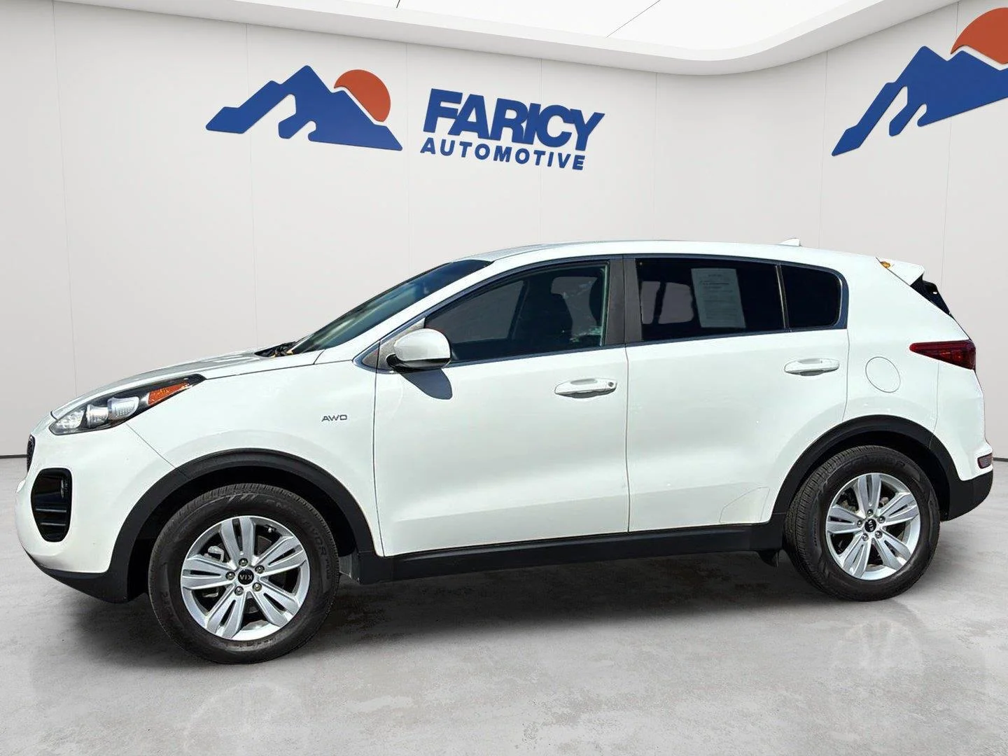 Used 2019 Clear White Kia LX image 1