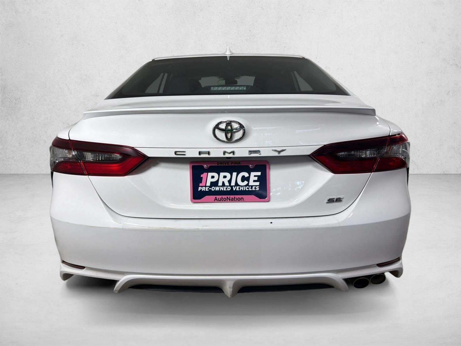 Certified Used 2023 Ice Cap Toyota SE image 4