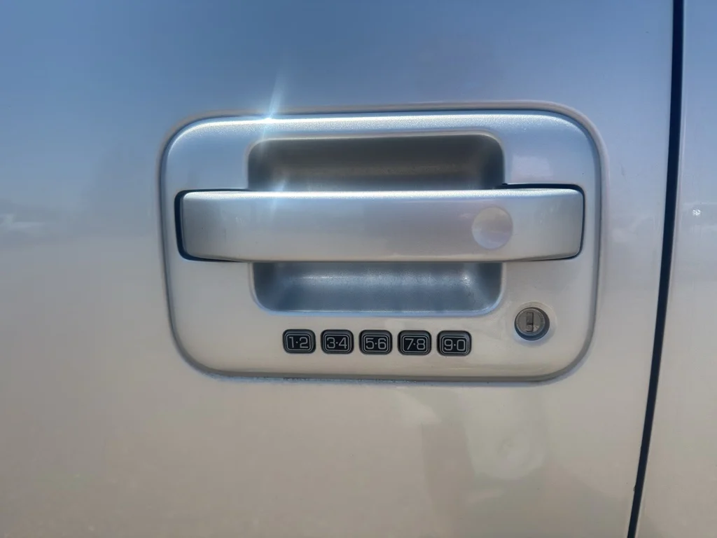 Used 2014 Ingot Silver Metallic Ford FX4 image 9