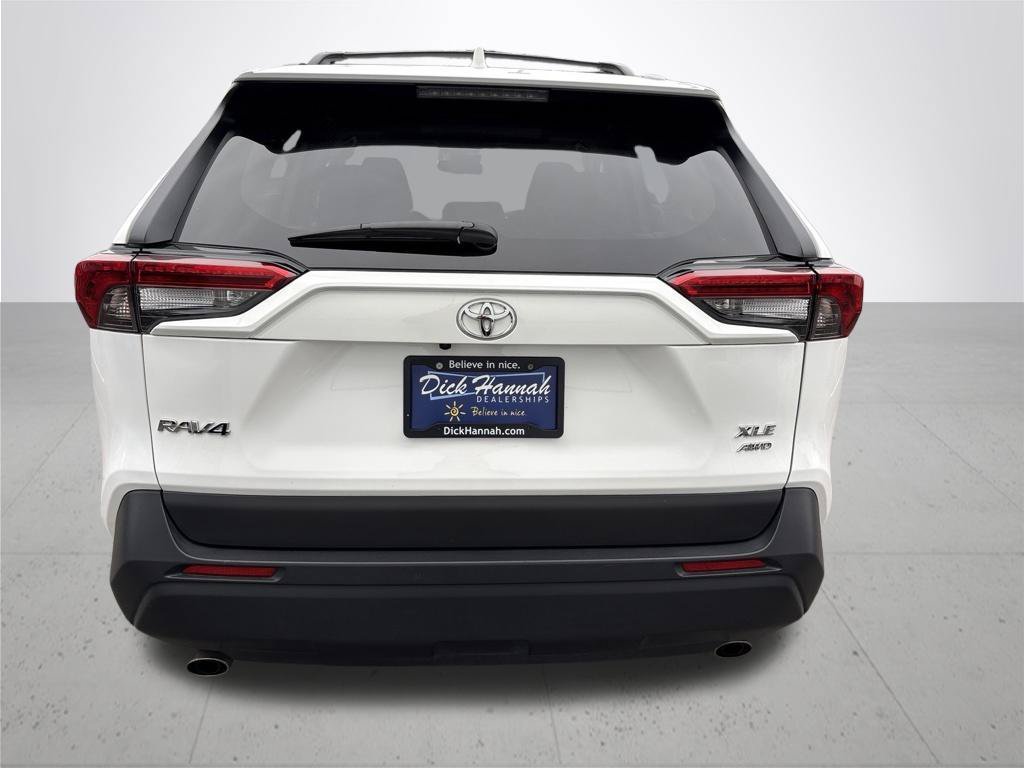 Used 2024 Ice Toyota XLE image 7