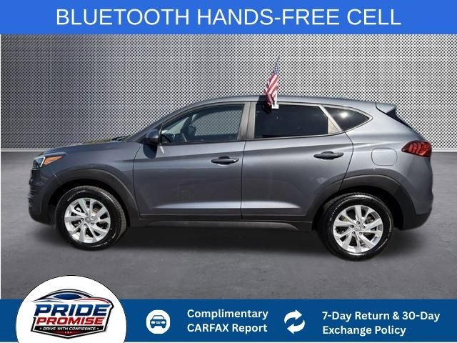 Used 2019 Gray Hyundai SE image 2