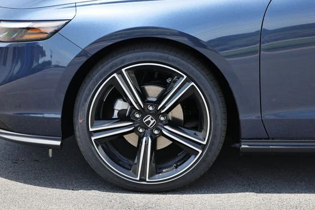 New 2026 Canyon River Blue Metallic Honda SE image 6