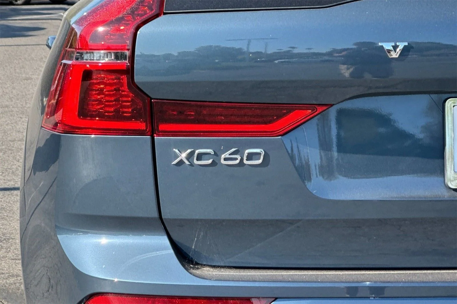 2026 Volvo XC60 Plus - Photo 29