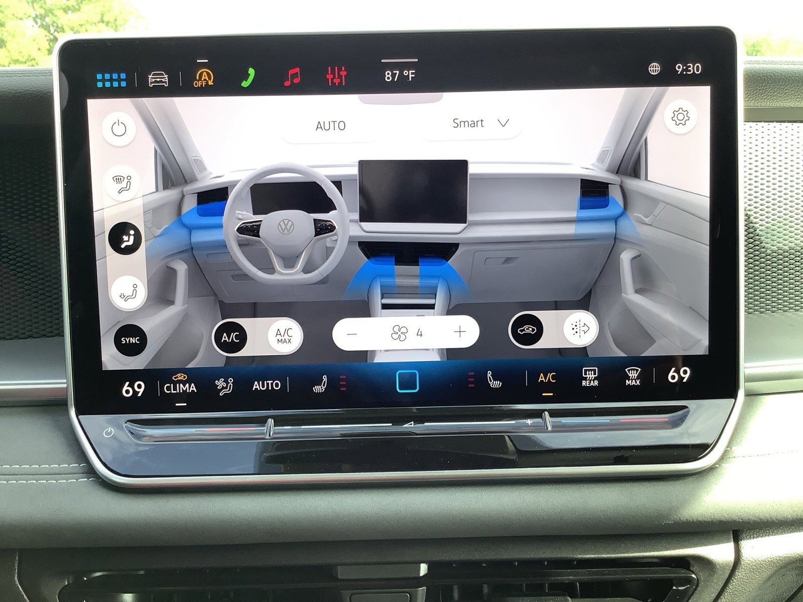 New 2026 DEEP BLACK Volkswagen SE image 18