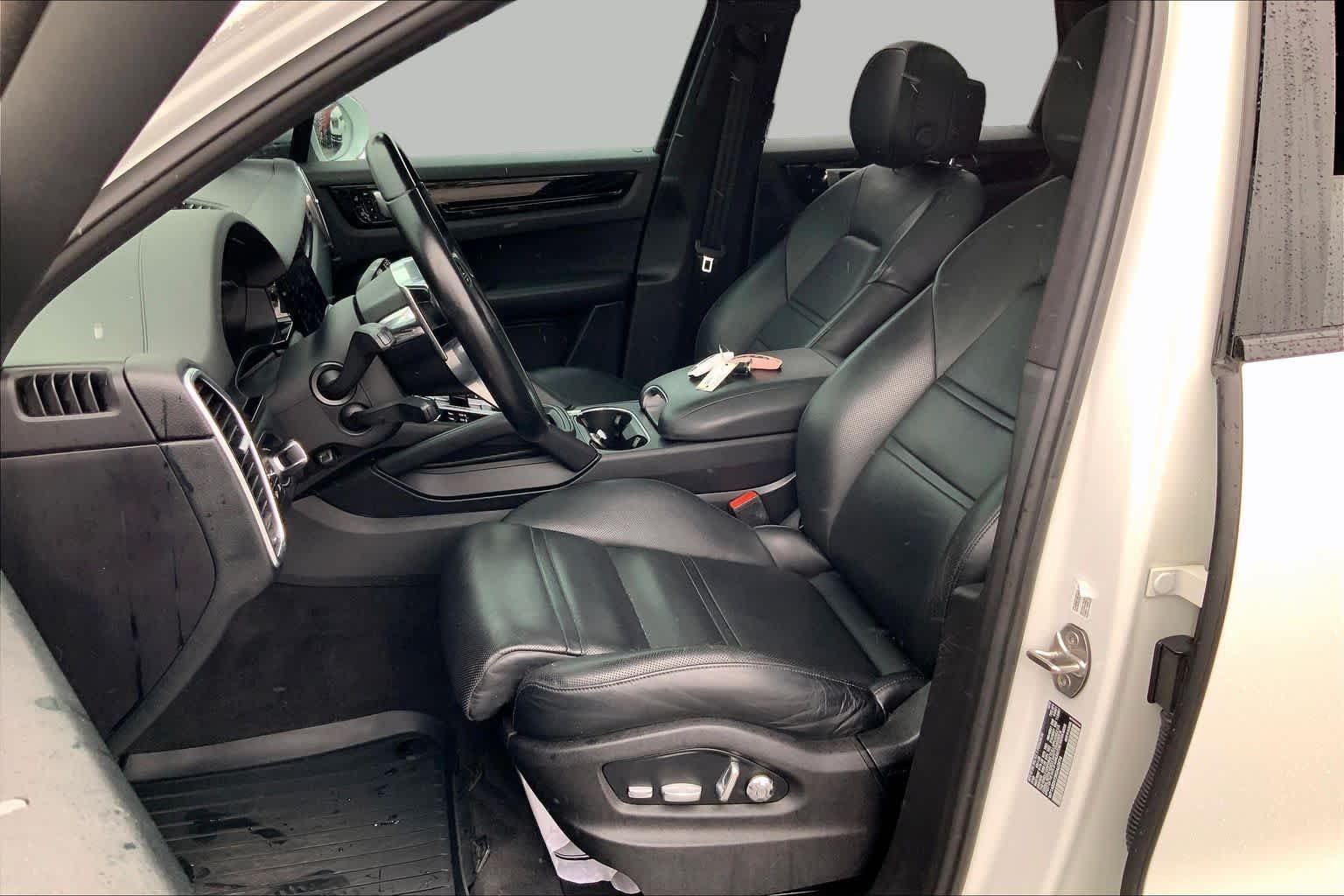 Used 2019 Black Porsche S image 8