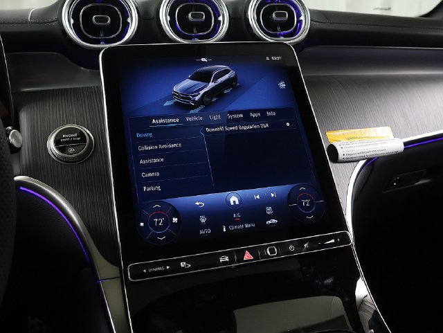 New 2027 Black Mercedes-Benz GLC 300 image 17