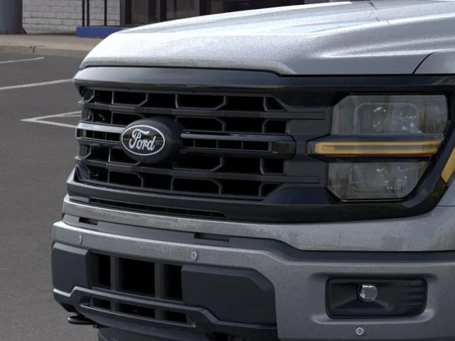 New 2026 Carbonized Gray Metallic Ford XLT image 17