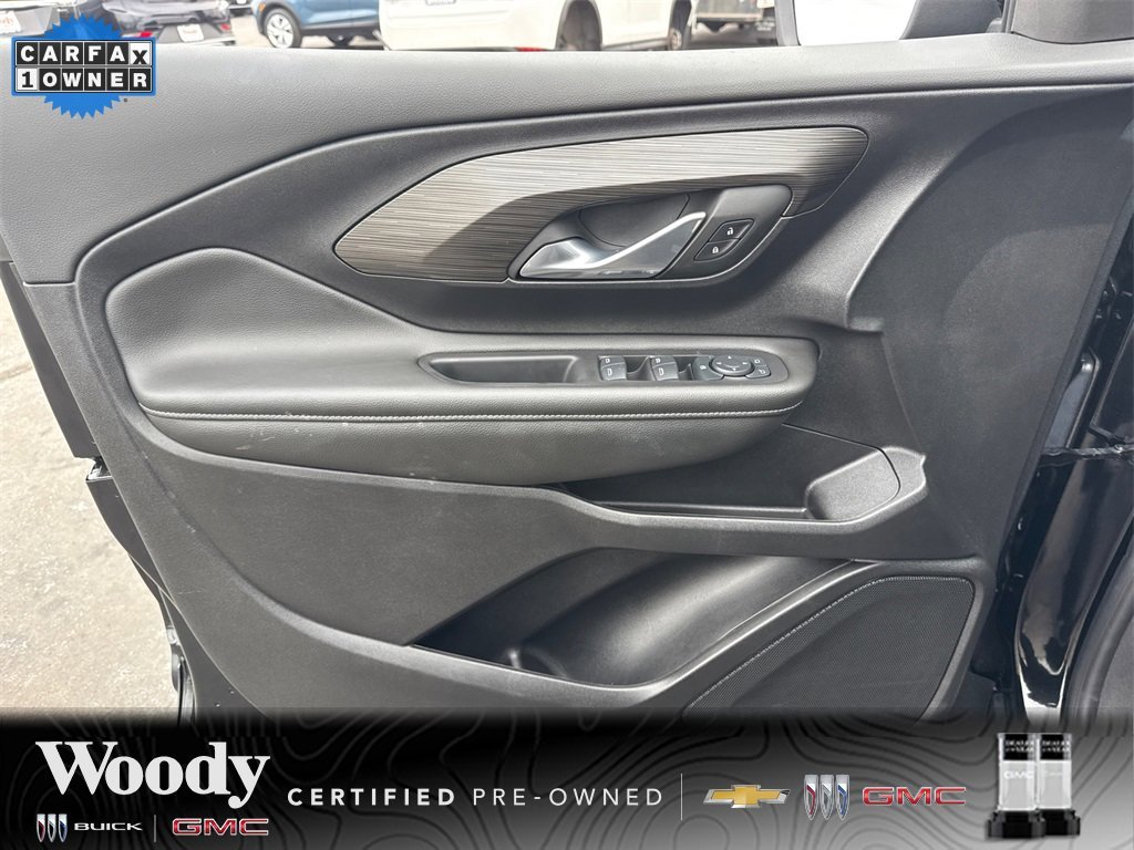 2024 GMC TERRAIN - Image 12