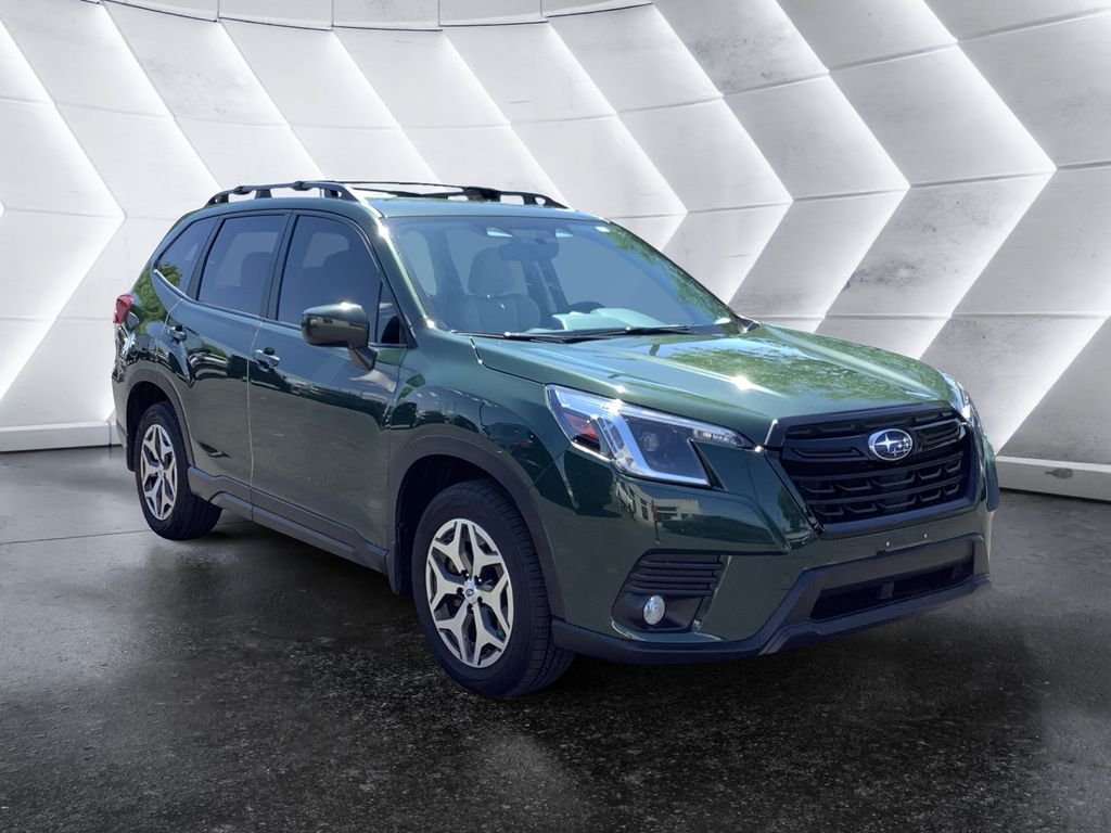 2022 Subaru Forester Premium's photo