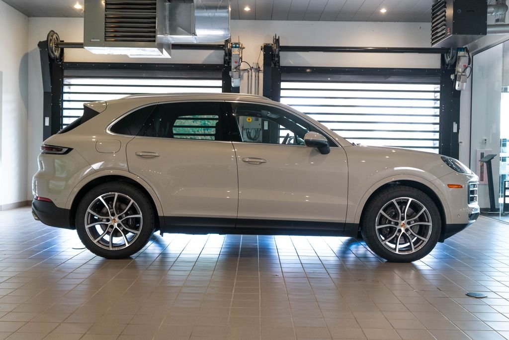 Used 2025 Beige Porsche Base image 11