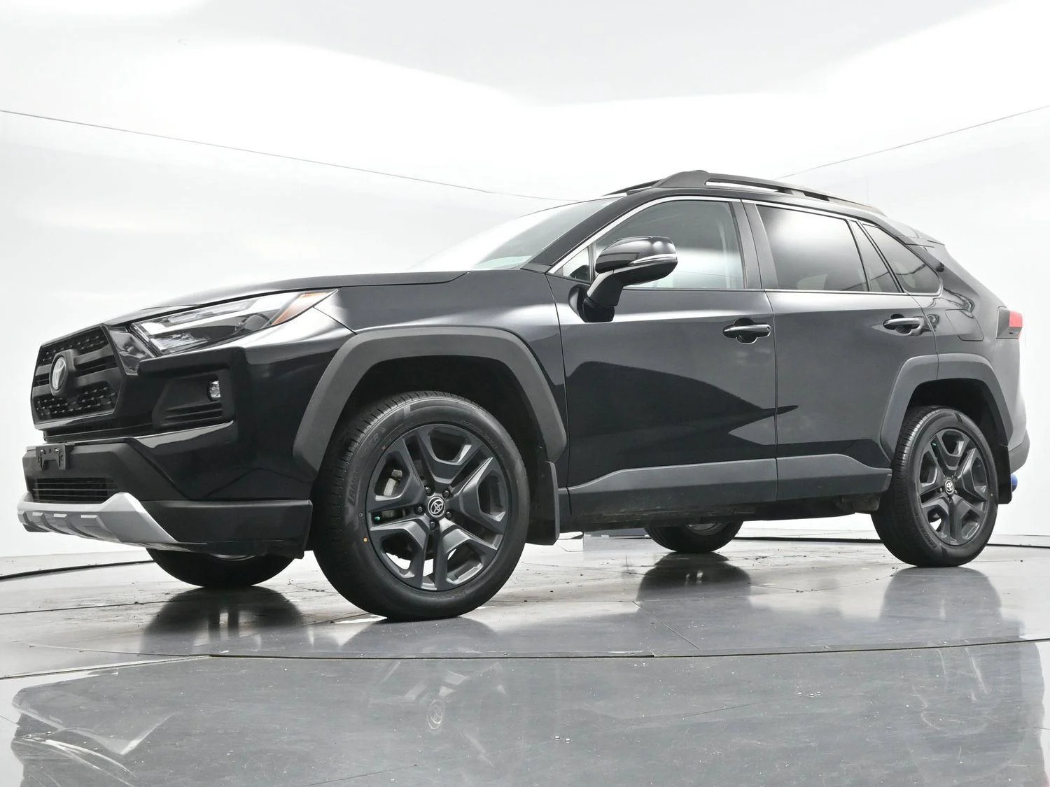 Used 2022 Midnight Black Metallic Toyota Adventure image 47