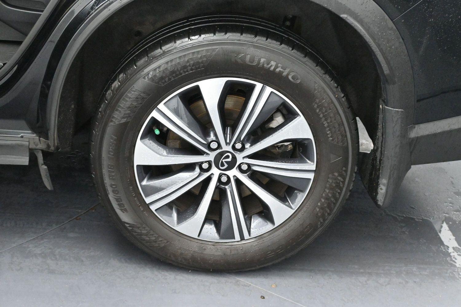 Used 2023 Mineral Black INFINITI PURE image 39