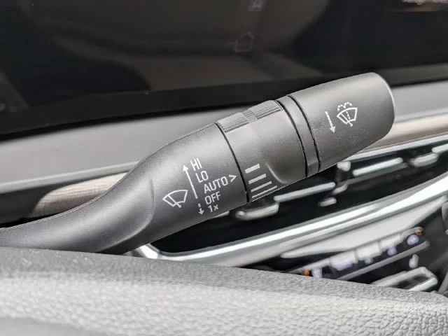 New 2026 Moonstone Gray Metallic Buick Avenir image 29