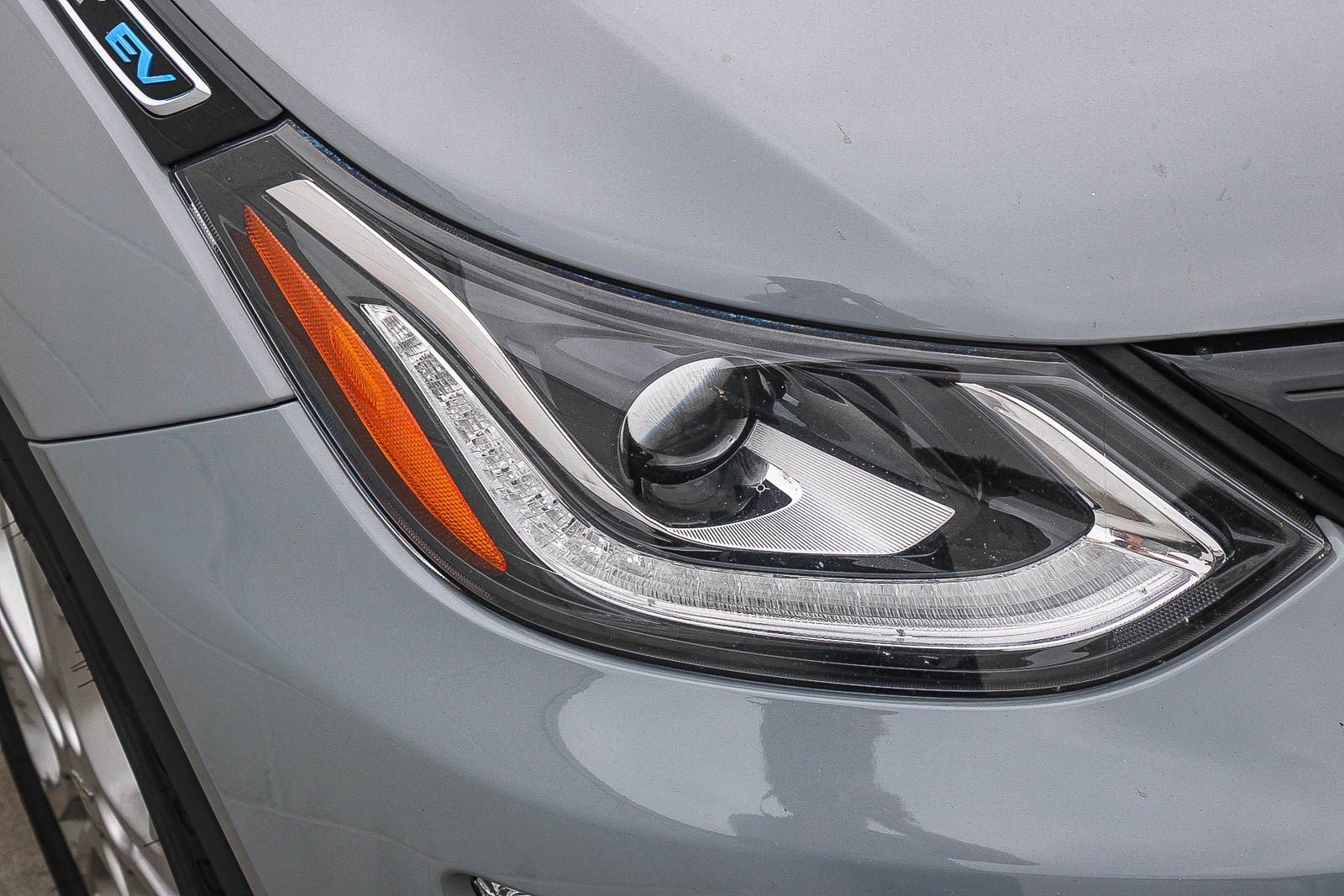 Used 2020 Chevrolet Bolt EV LT with VIN 1G1FY6S06L4126677 for sale in Culver City, CA