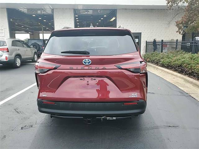 Used 2021 Red Toyota XLE image 18